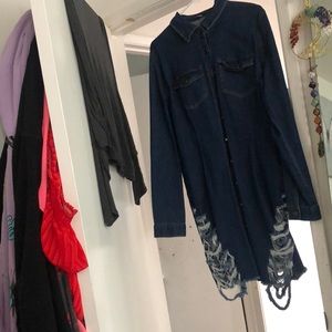 Fashion nova size 2X jean button up the front dress with tear in the thigh area